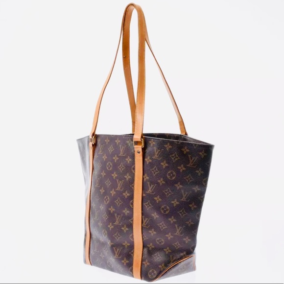 LOUIS VUITTON Monogram LV Sac shopping Shoulder Bag - Picture 2 of 11